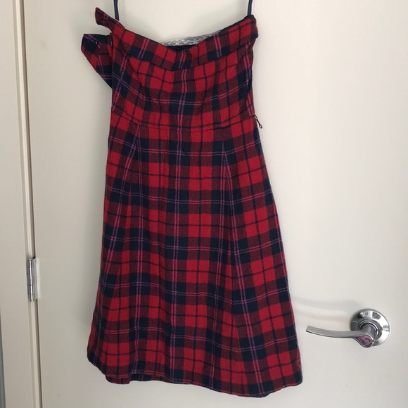 Dress - Picture 3 of 5